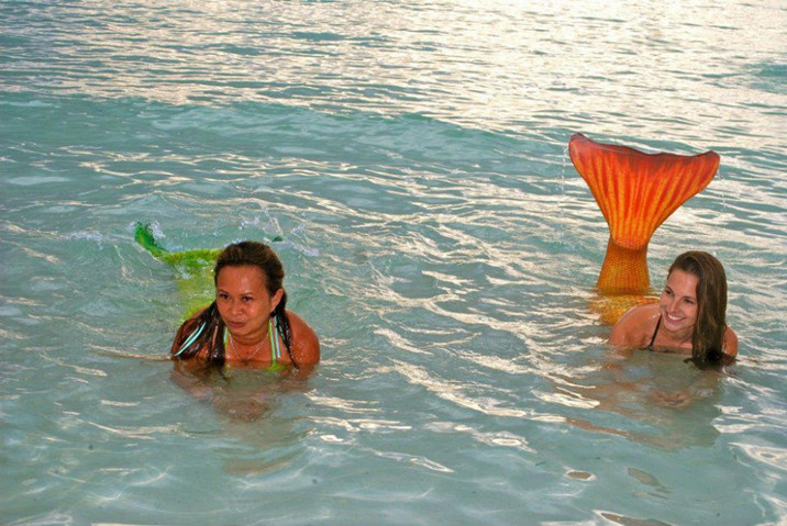 游泳学校教会你如何成为一个美人鱼(图9) 游泳学校教会你如何成为一个美人鱼--置顶表情